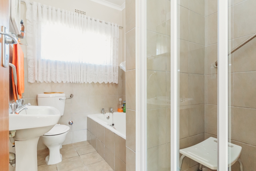 3 Bedroom Property for Sale in George East Western Cape